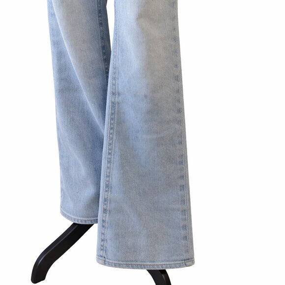 Old Navy 👢 Bootcut Blue Denim Jeans — Size 14 - Picture 4 of 6